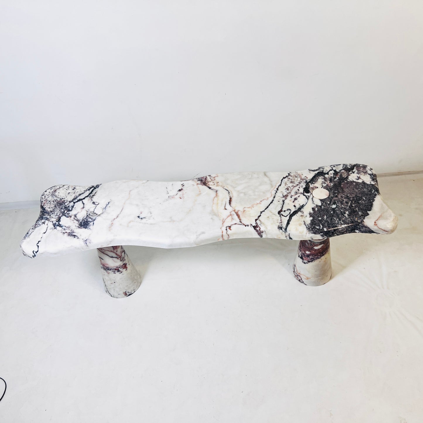 Muse Carved Bench - Red & White