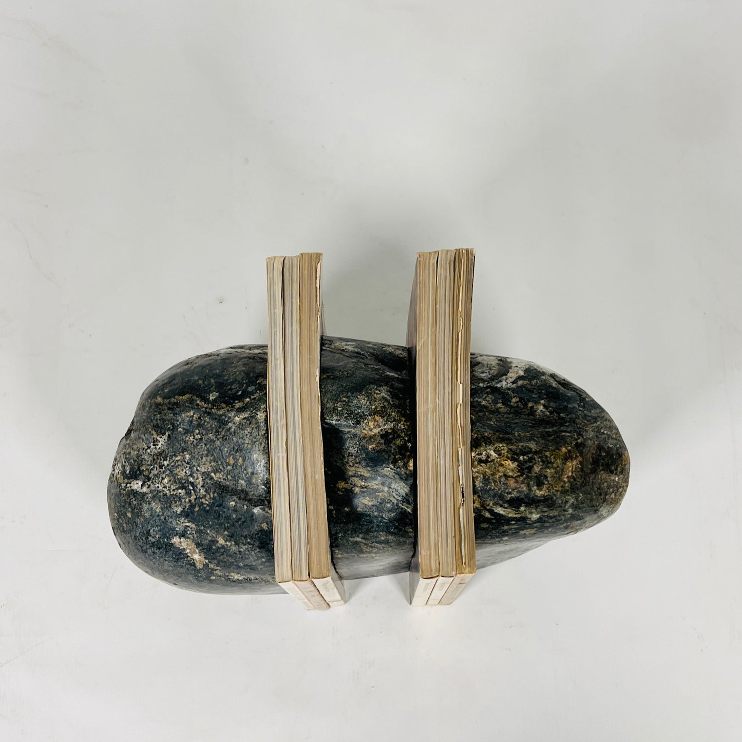 Blotched Riverstone Bookend - Black
