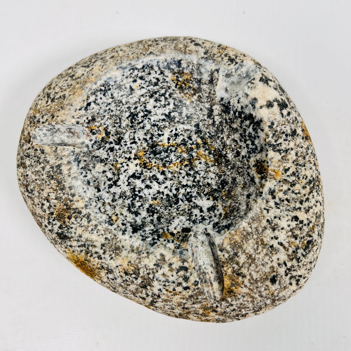 Grain Spotted Ash Tray - River Stone
