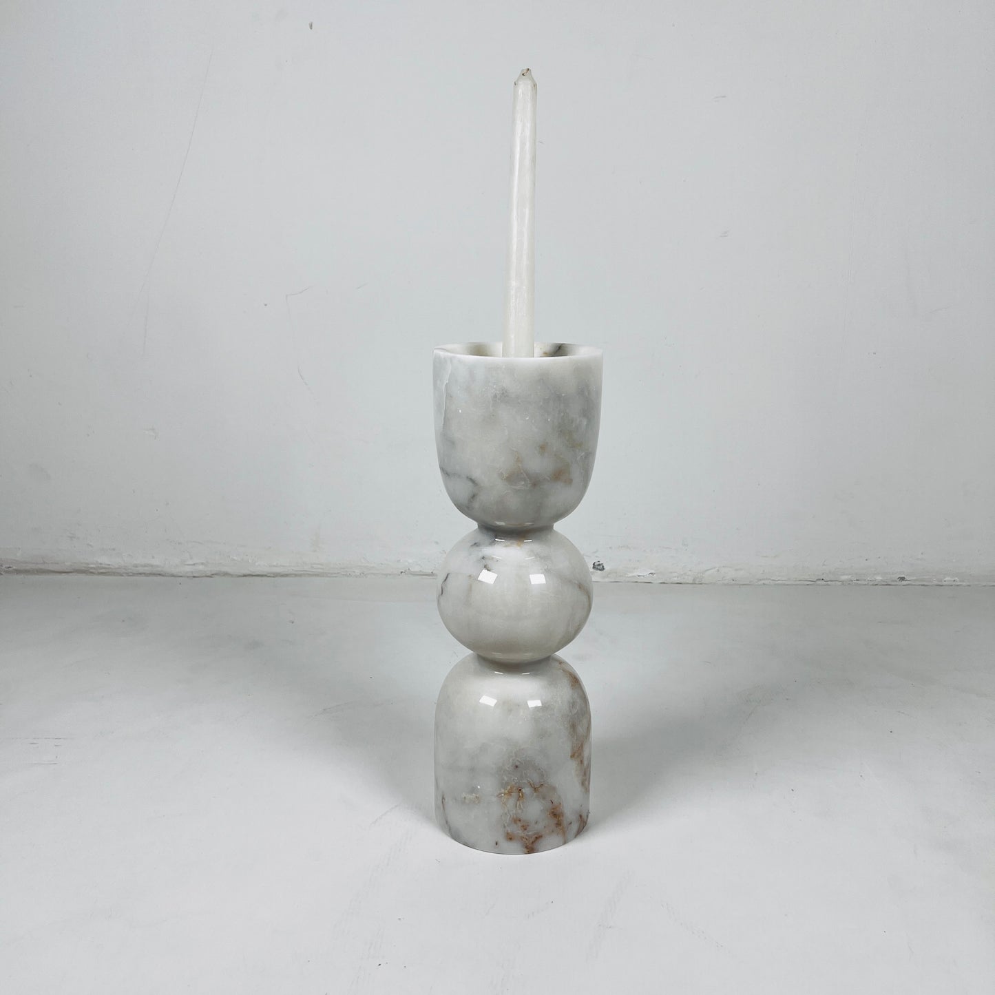 Orb-Linked Candle Stand - Gray
