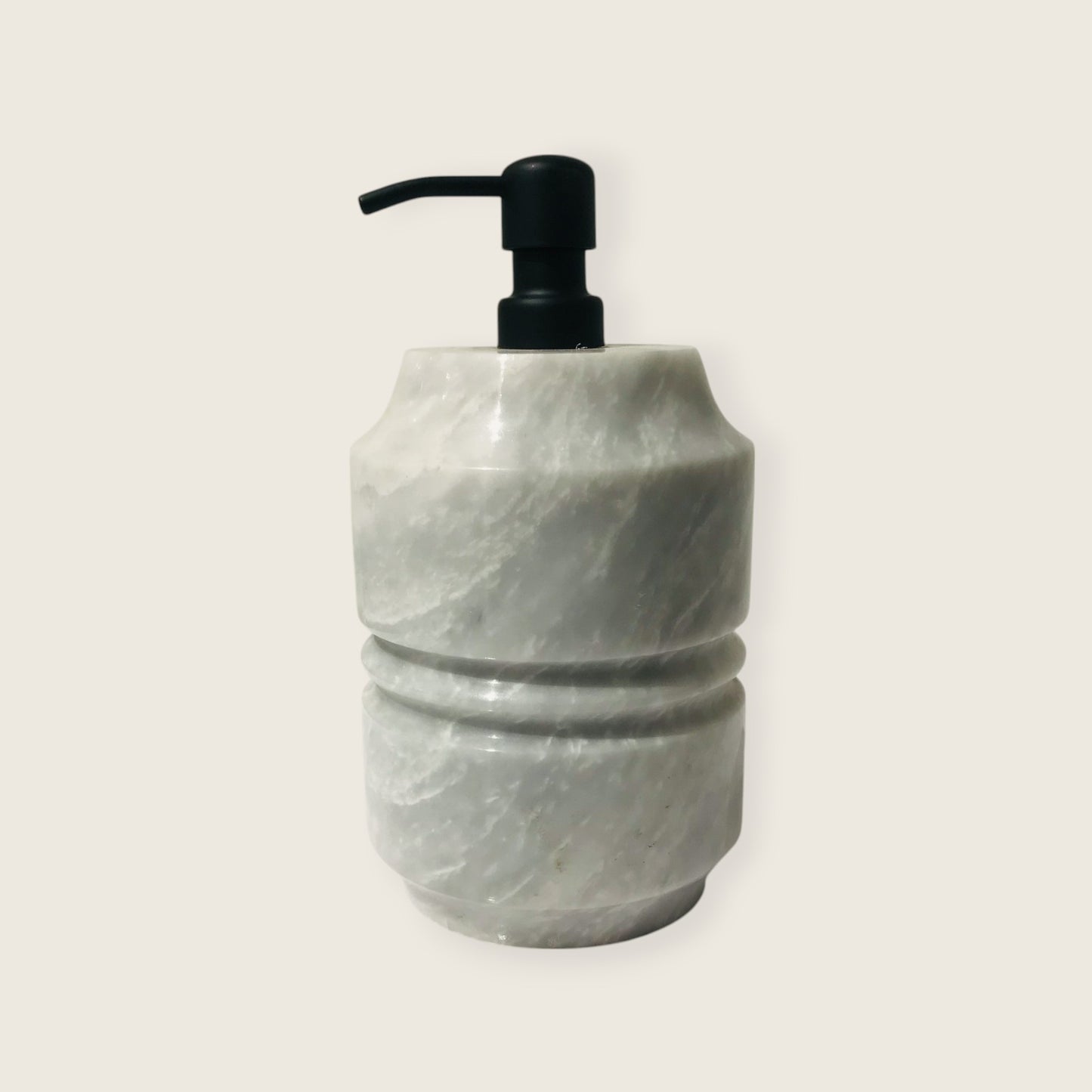 Grooved Soap Dispenser