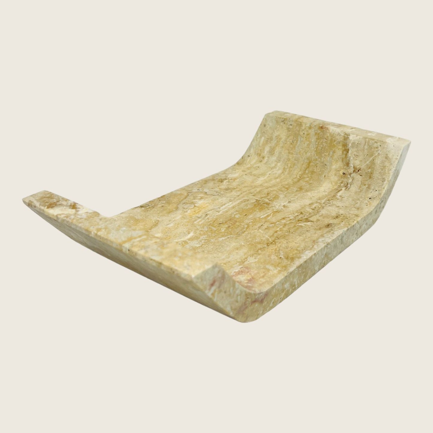 Curved Tray