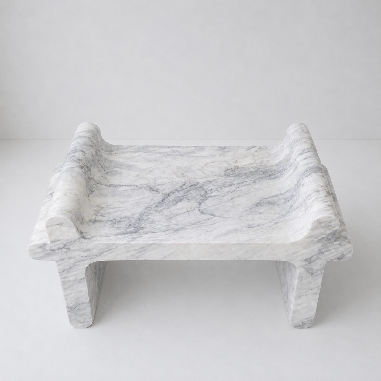 Sable Sculpt Bench - White & Gray
