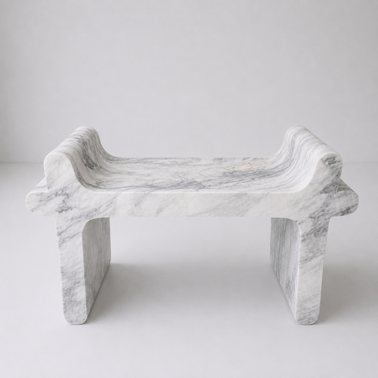 Sable Sculpt Bench - White & Gray