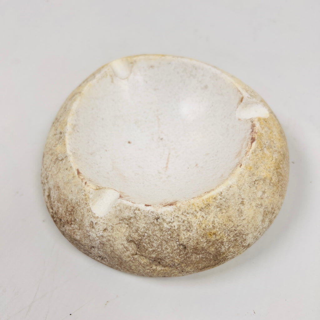 River Stone Opaque White Shell Ash Tray