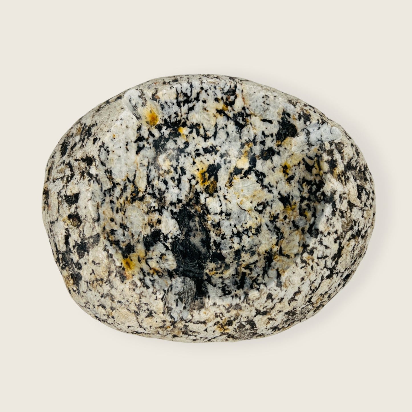 Pepper Ash Tray - River Stone