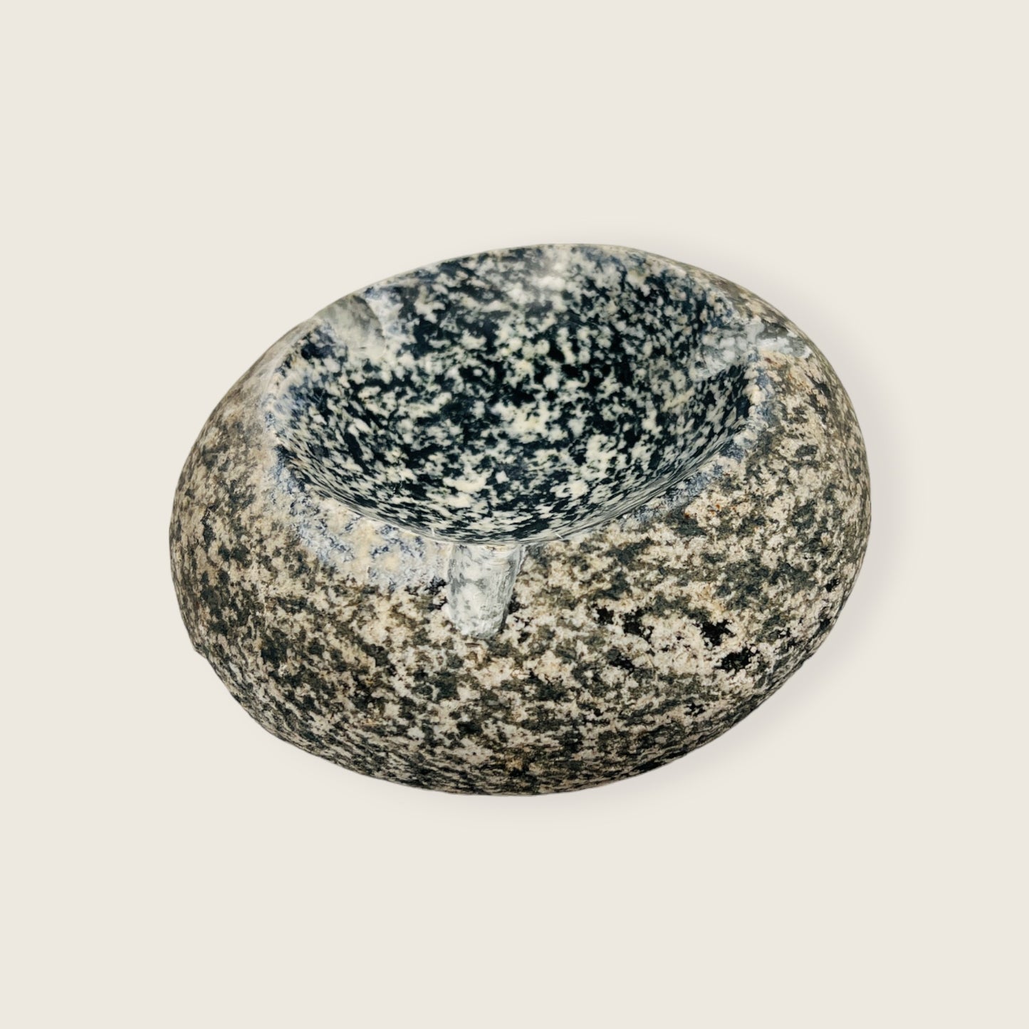 Circular Grained Ash Tray - Riverstone