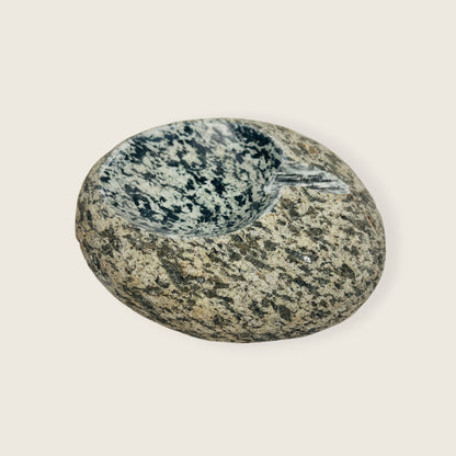 Spotted Ash Tray - River Stone