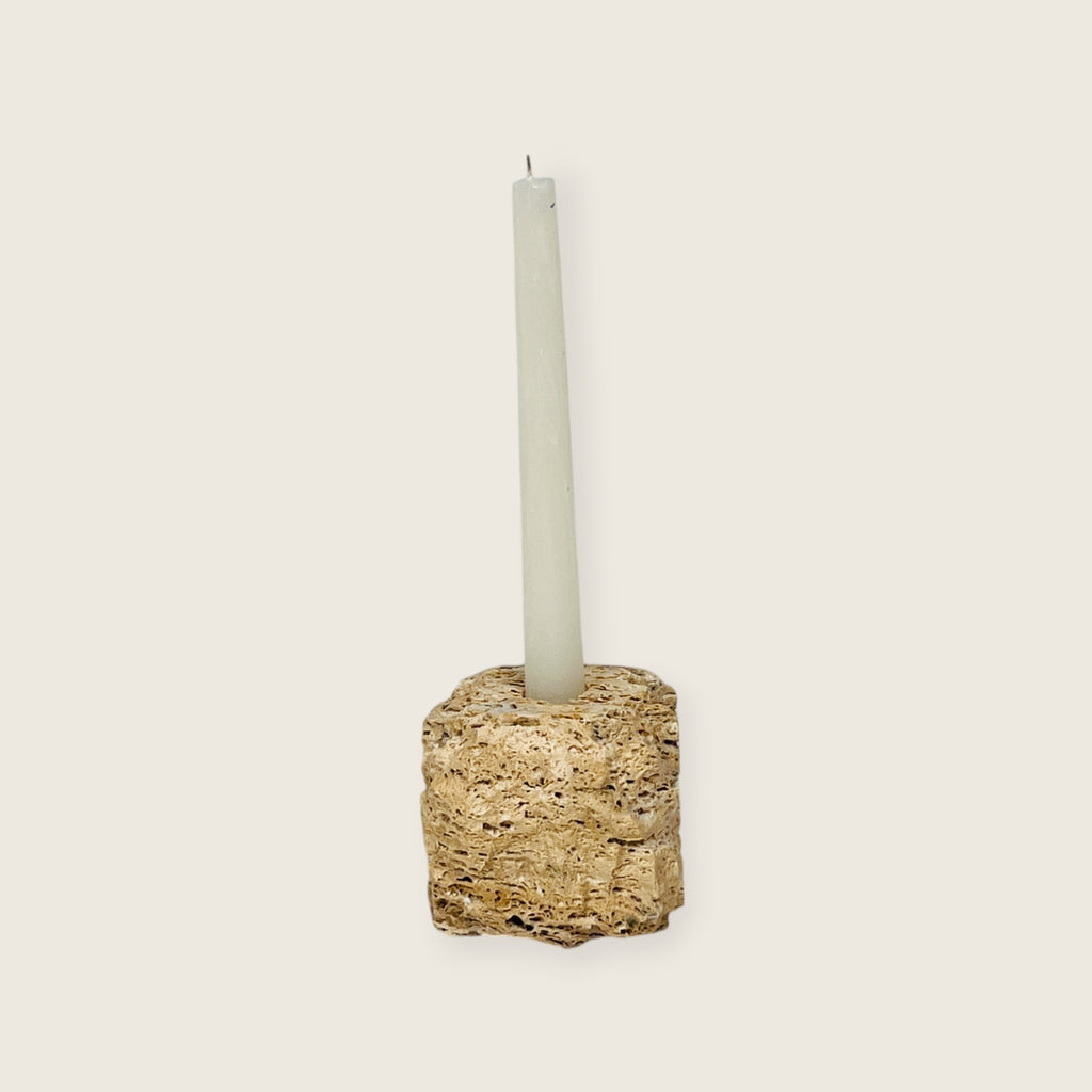 Vera Rem Candle Stand