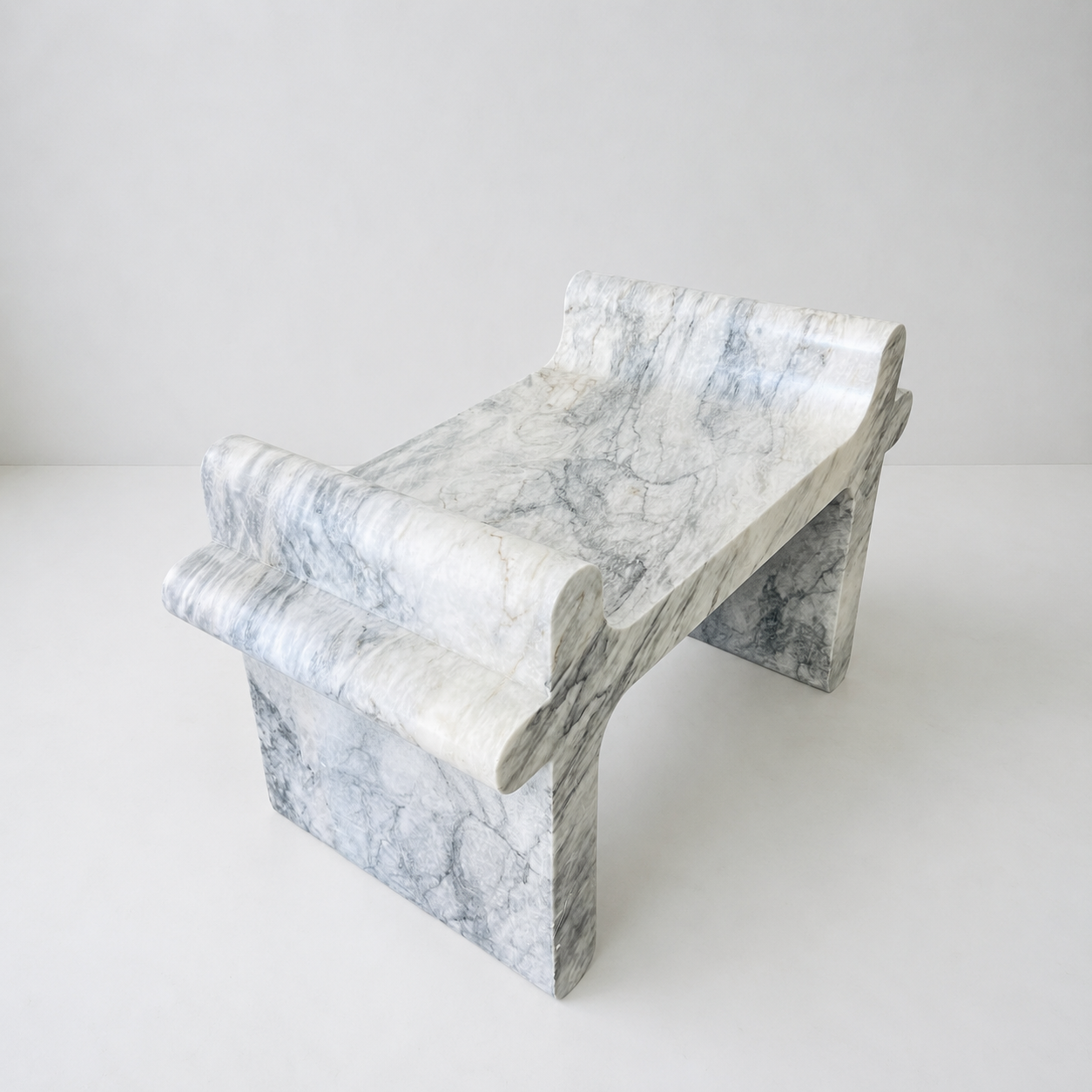 Sable Sculpt Bench - White & Gray