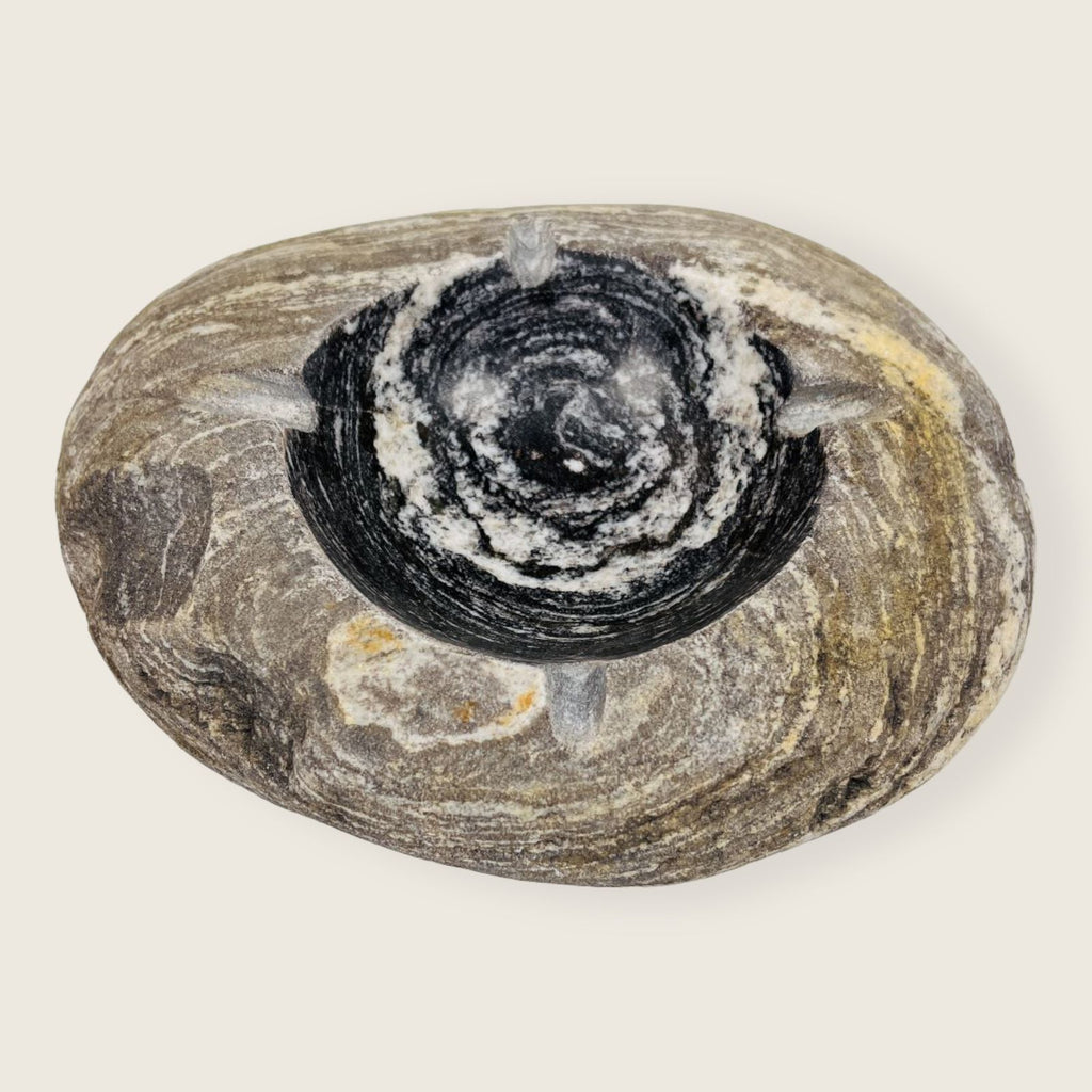 River Stone White Swirled Ash Tray