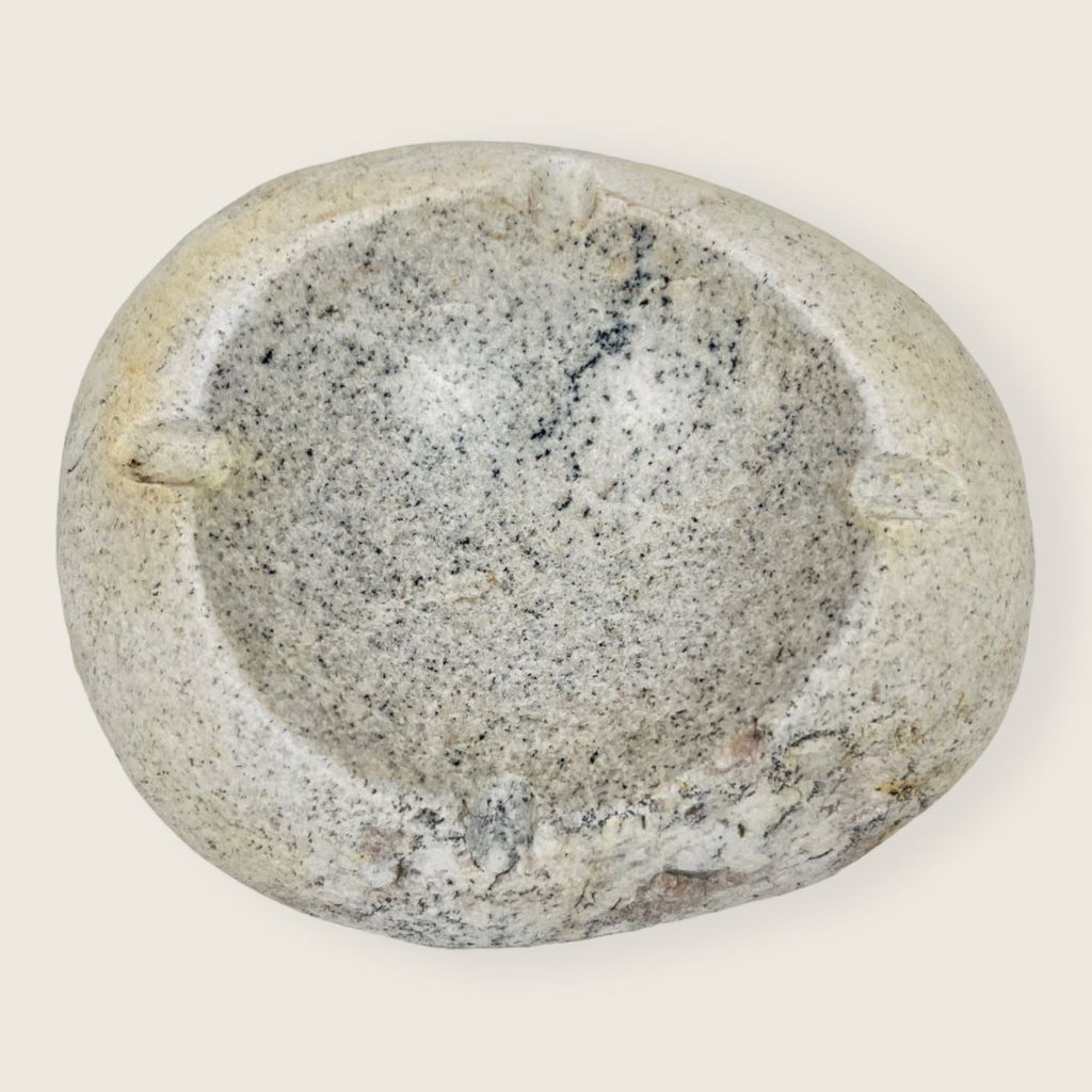 River Stone Light Grey Speckled Ash Tray