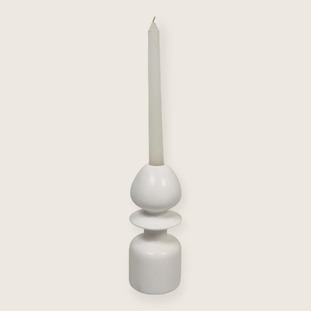 Acorn Candle Stand - White