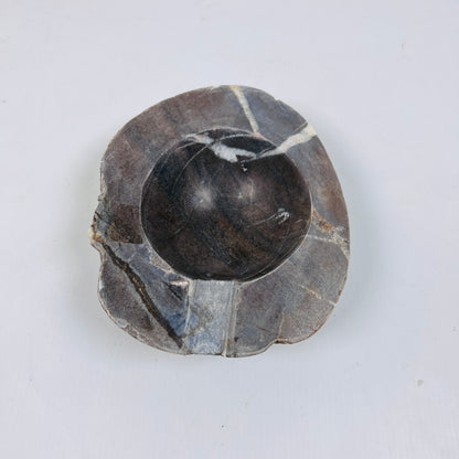 Dark Brown Lined Ash Tray - River Stone