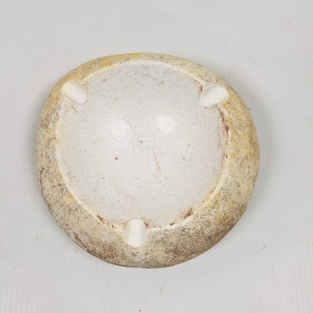 River Stone Opaque White Shell Ash Tray