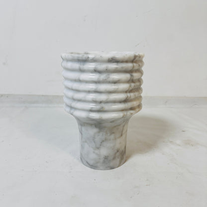 Echo Vase - Gray