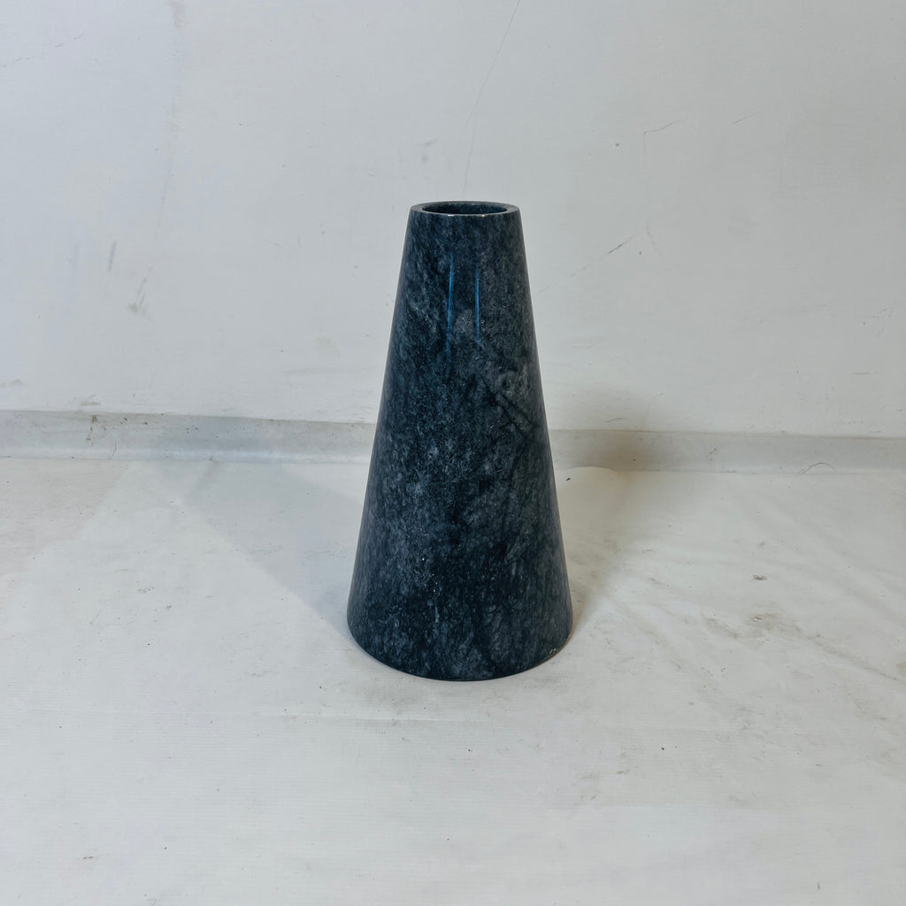 Midnight Veil Vase