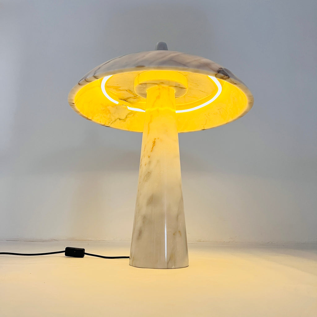 Horn Dome Marble Table Lamp