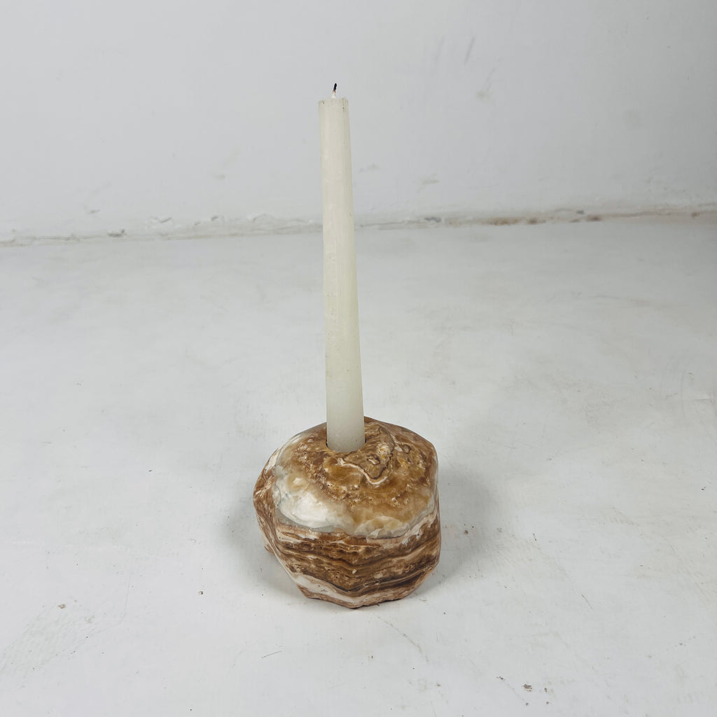 Vera Line Candle Stand