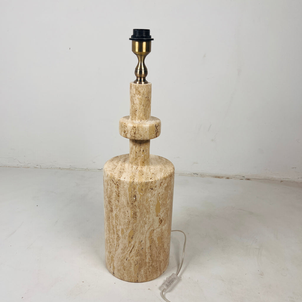 Urna Table Lamp