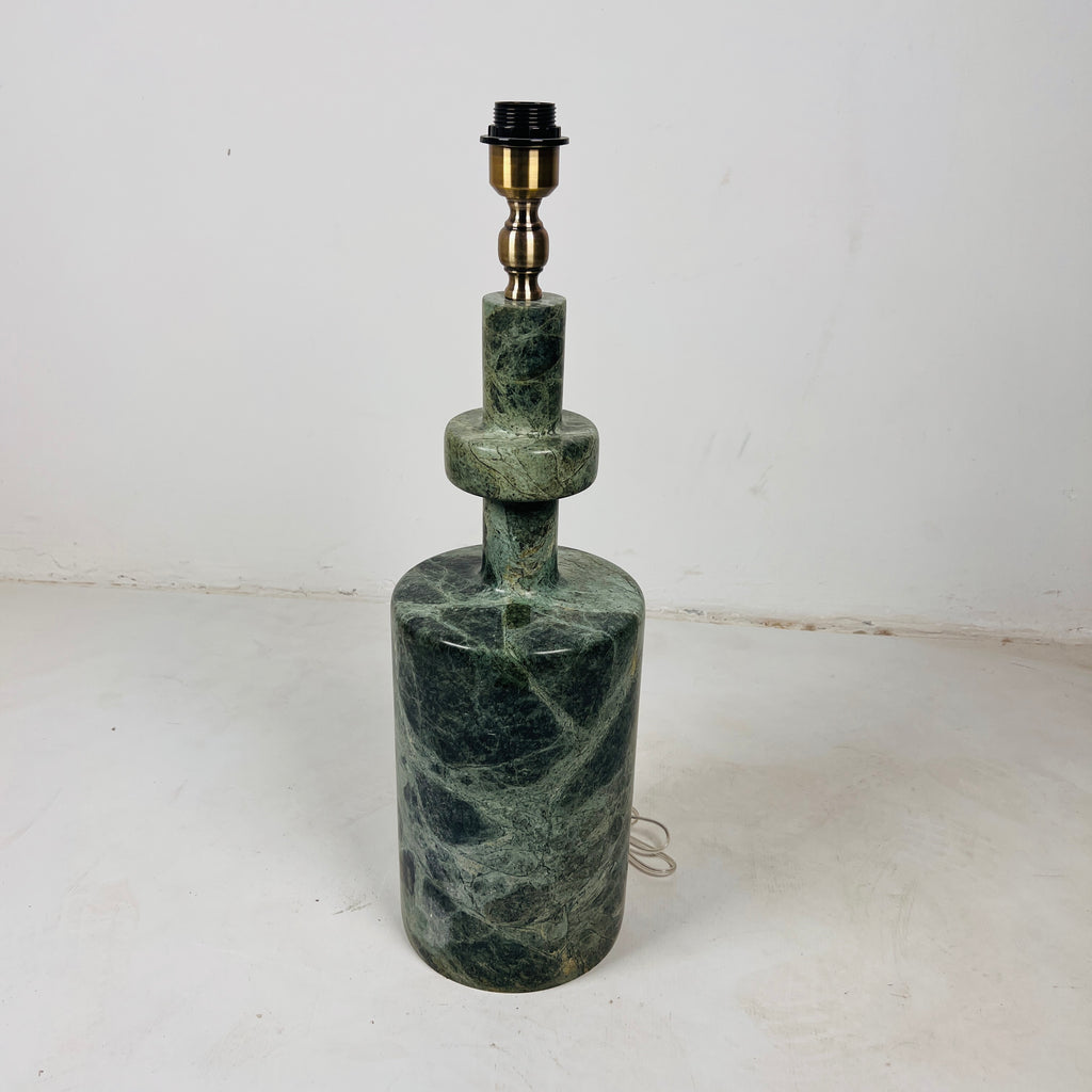 Cael Vert Table Lamp