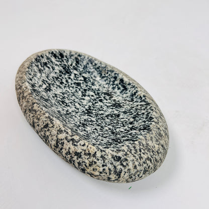 Pepper Sprinkled Soap Dish - Riverstone