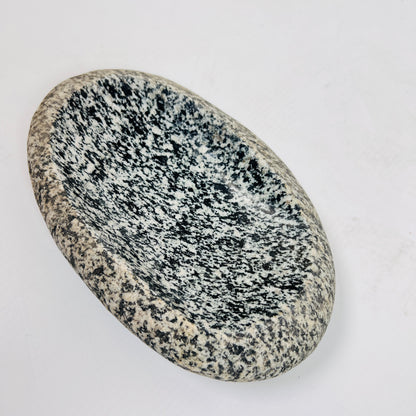 Pepper Sprinkled Soap Dish - Riverstone