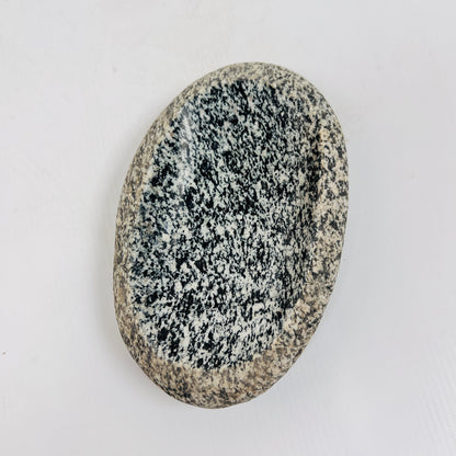 Pepper Sprinkled Soap Dish - Riverstone
