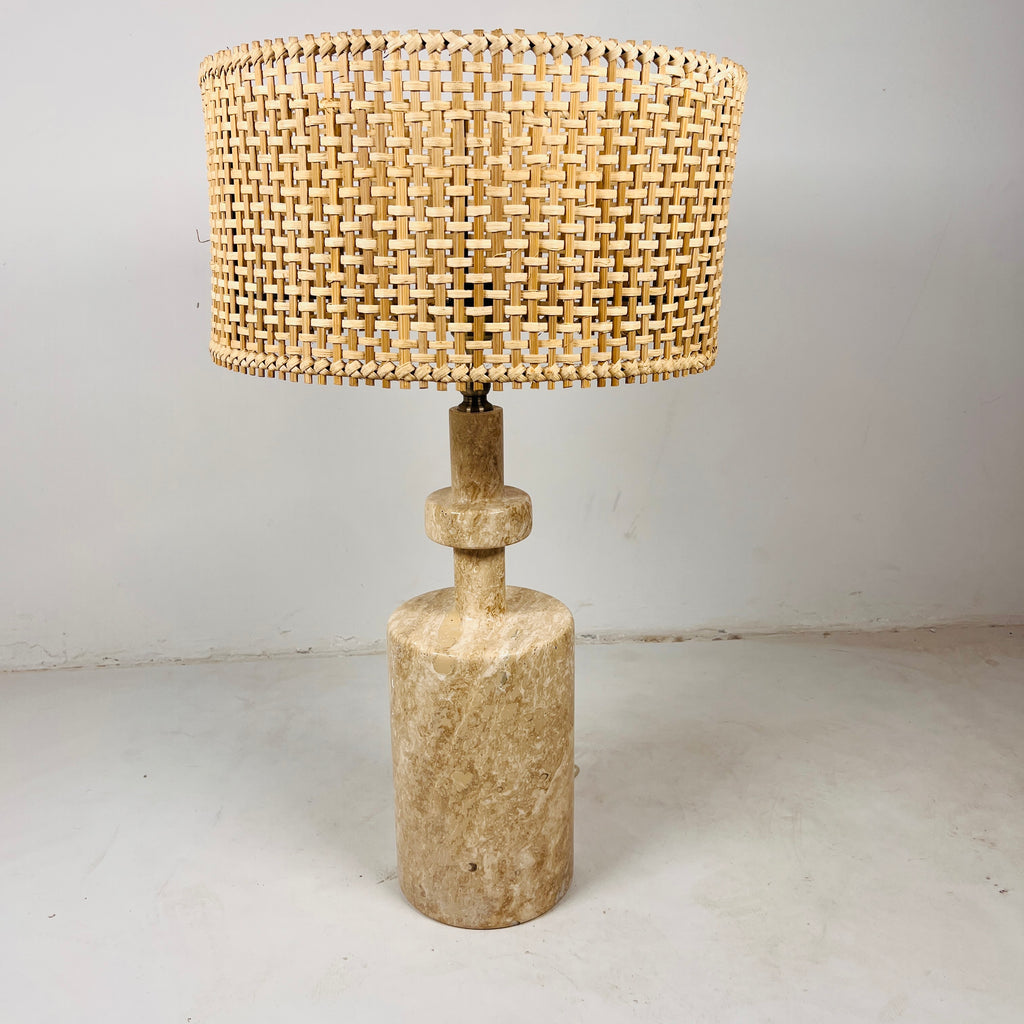 Dolia Table Lamp