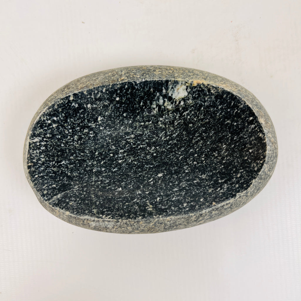 Riverstone Black Sprinkled Soap Dish