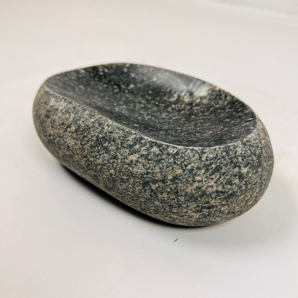 Riverstone Black Sprinkled Soap Dish