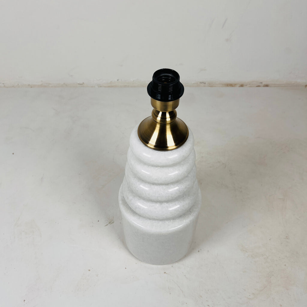 Eiri Circle Table Lamp