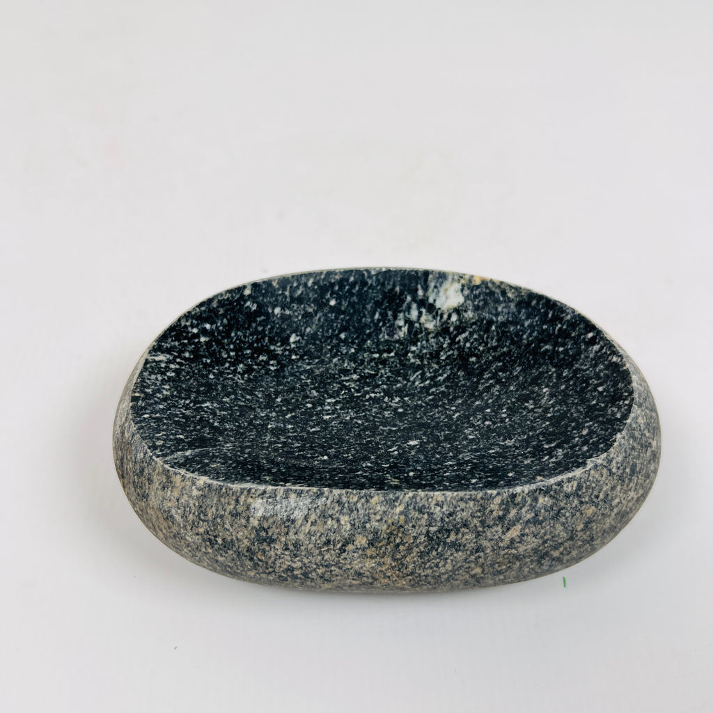 Riverstone Black Sprinkled Soap Dish