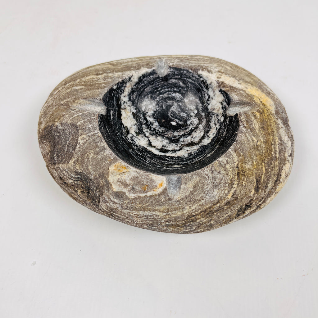 River Stone White Swirled Ash Tray