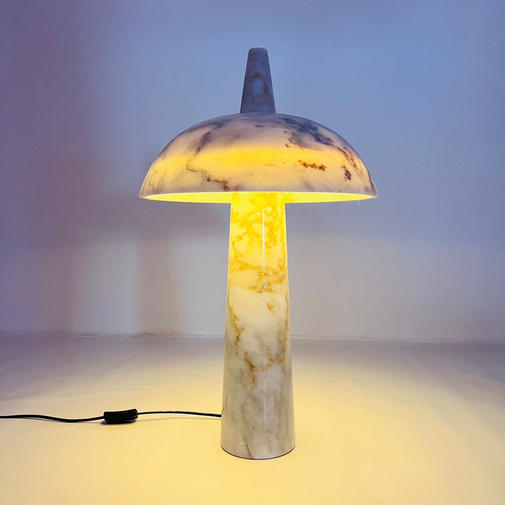 Horn Dome Marble Table Lamp