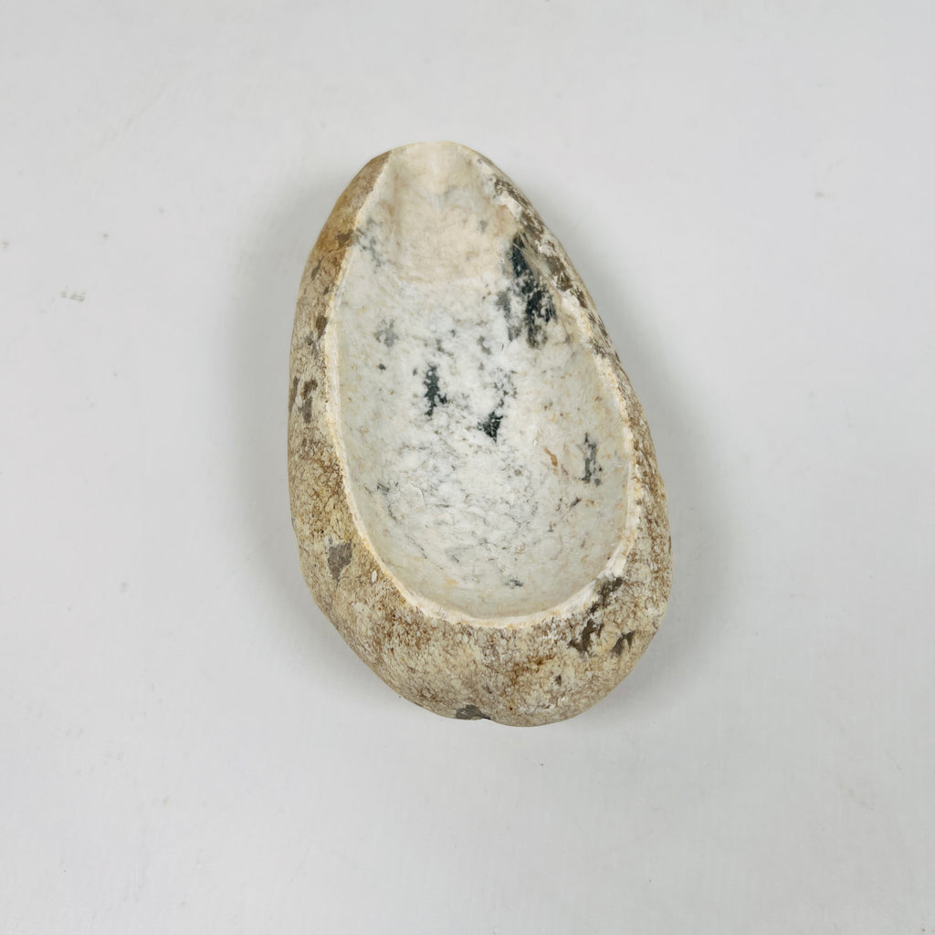 River Stone Splashed Eggshell Ash Tray