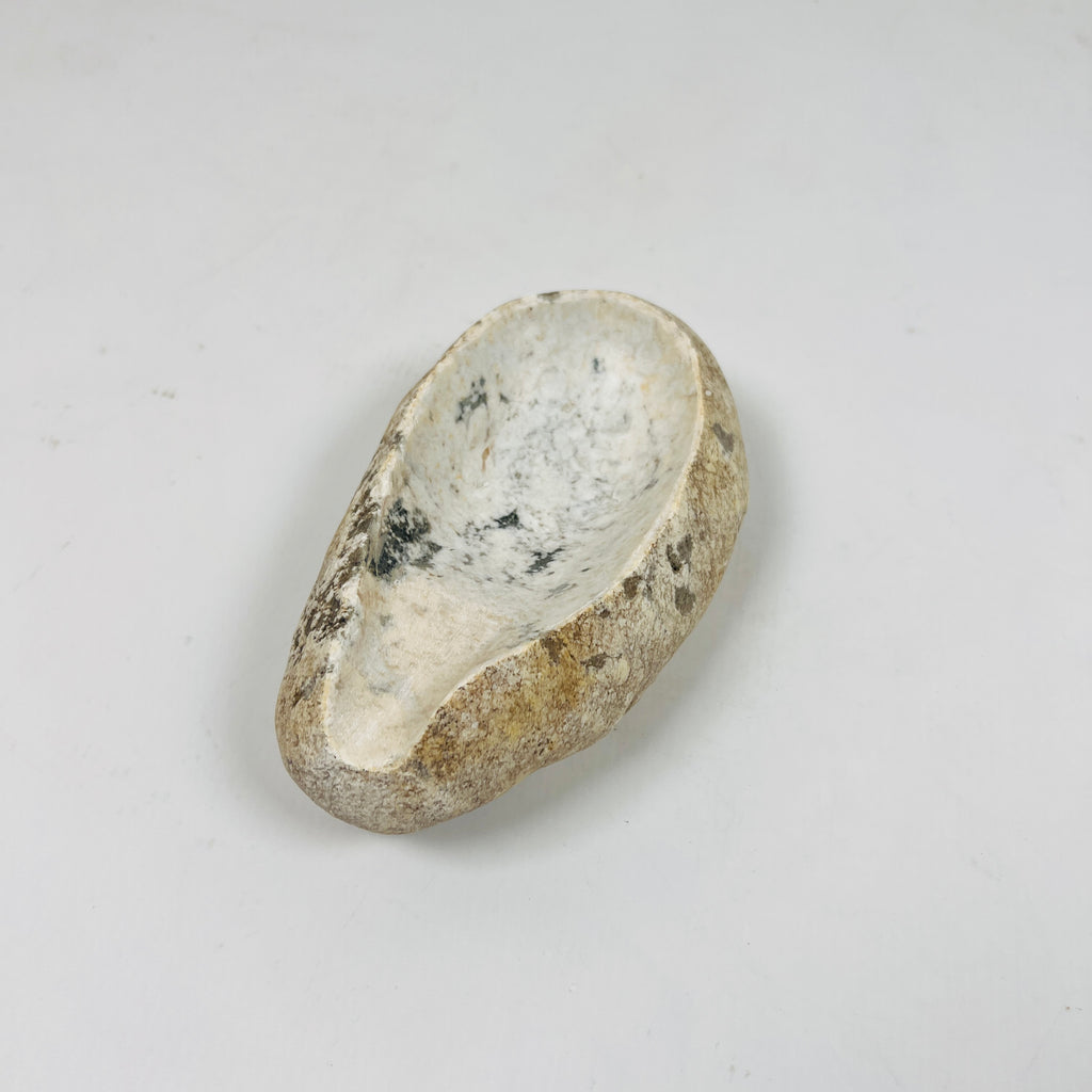 River Stone Splashed Eggshell Ash Tray