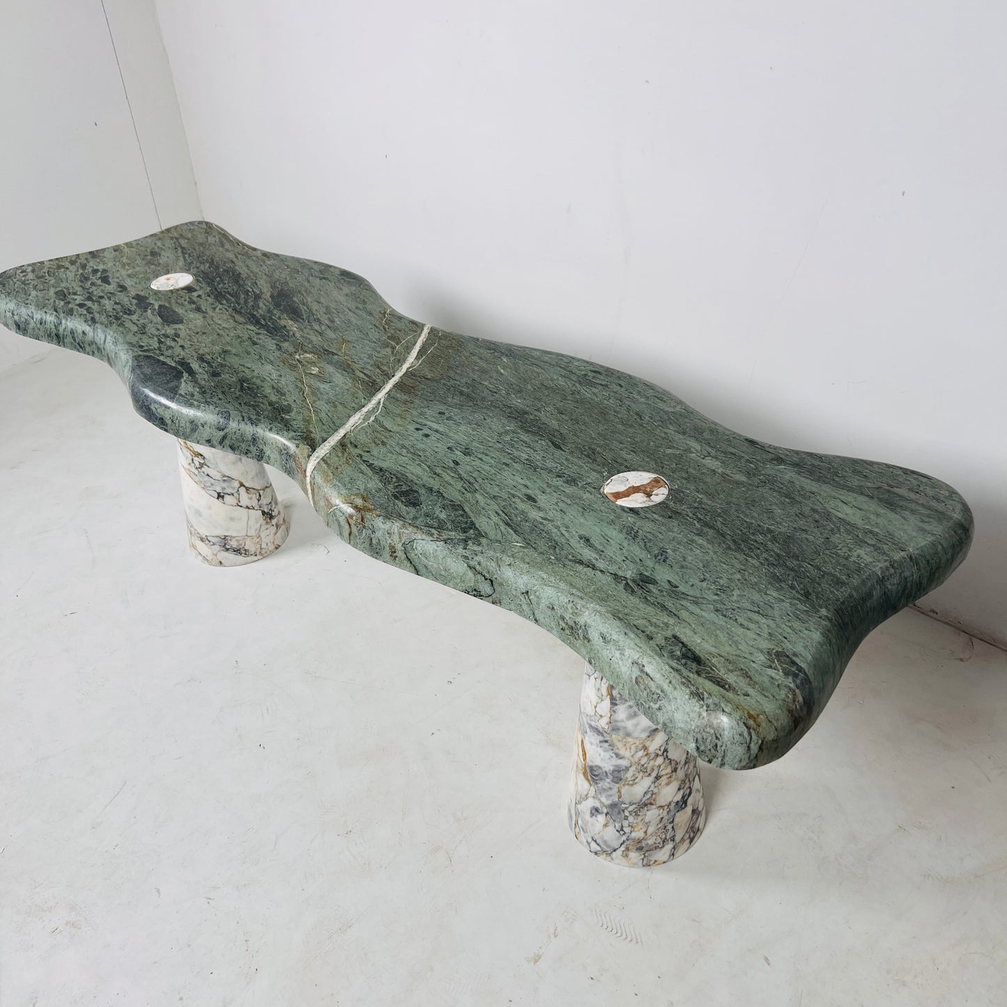 Forest Echo Bench - Green & Gray