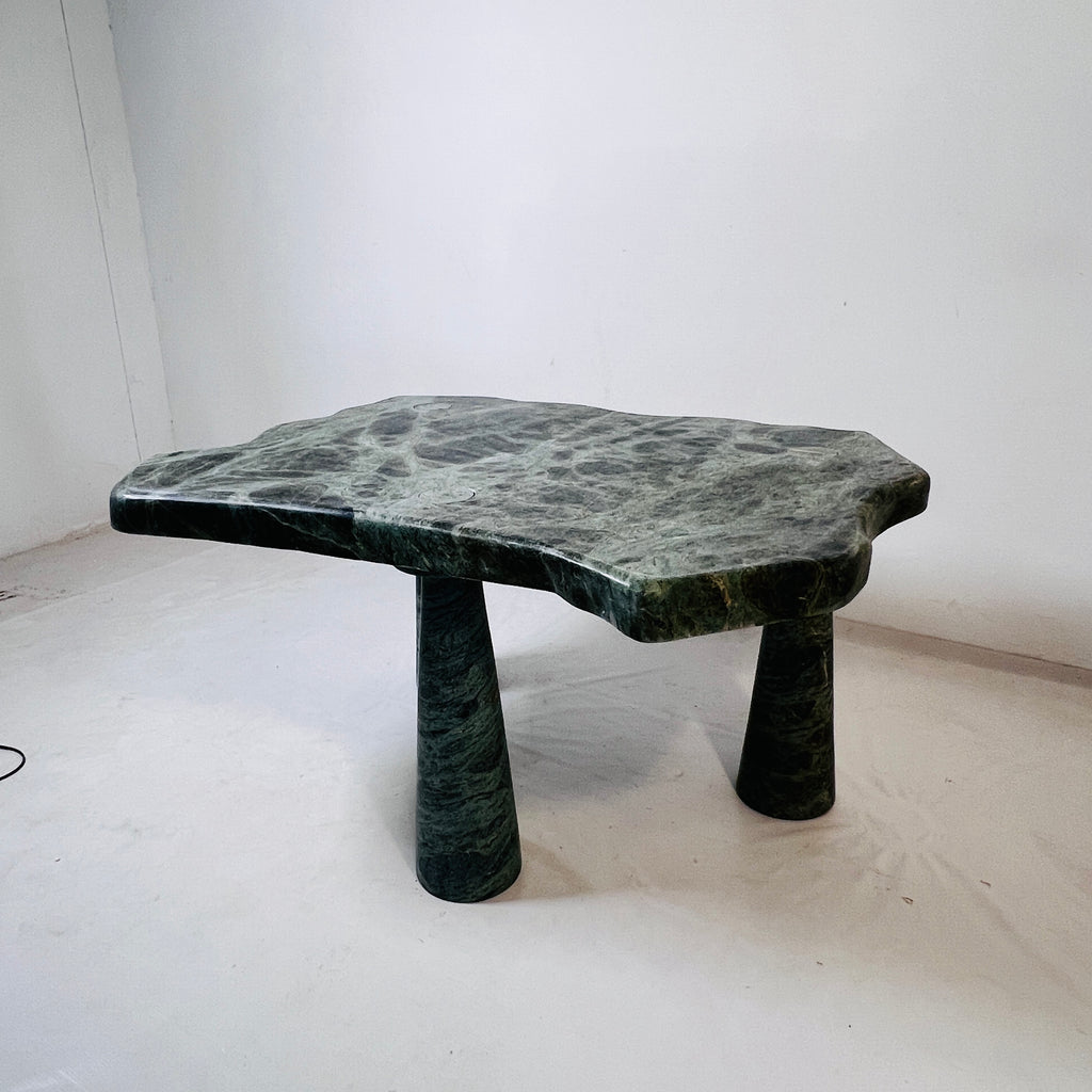 Calma Green Vein Table