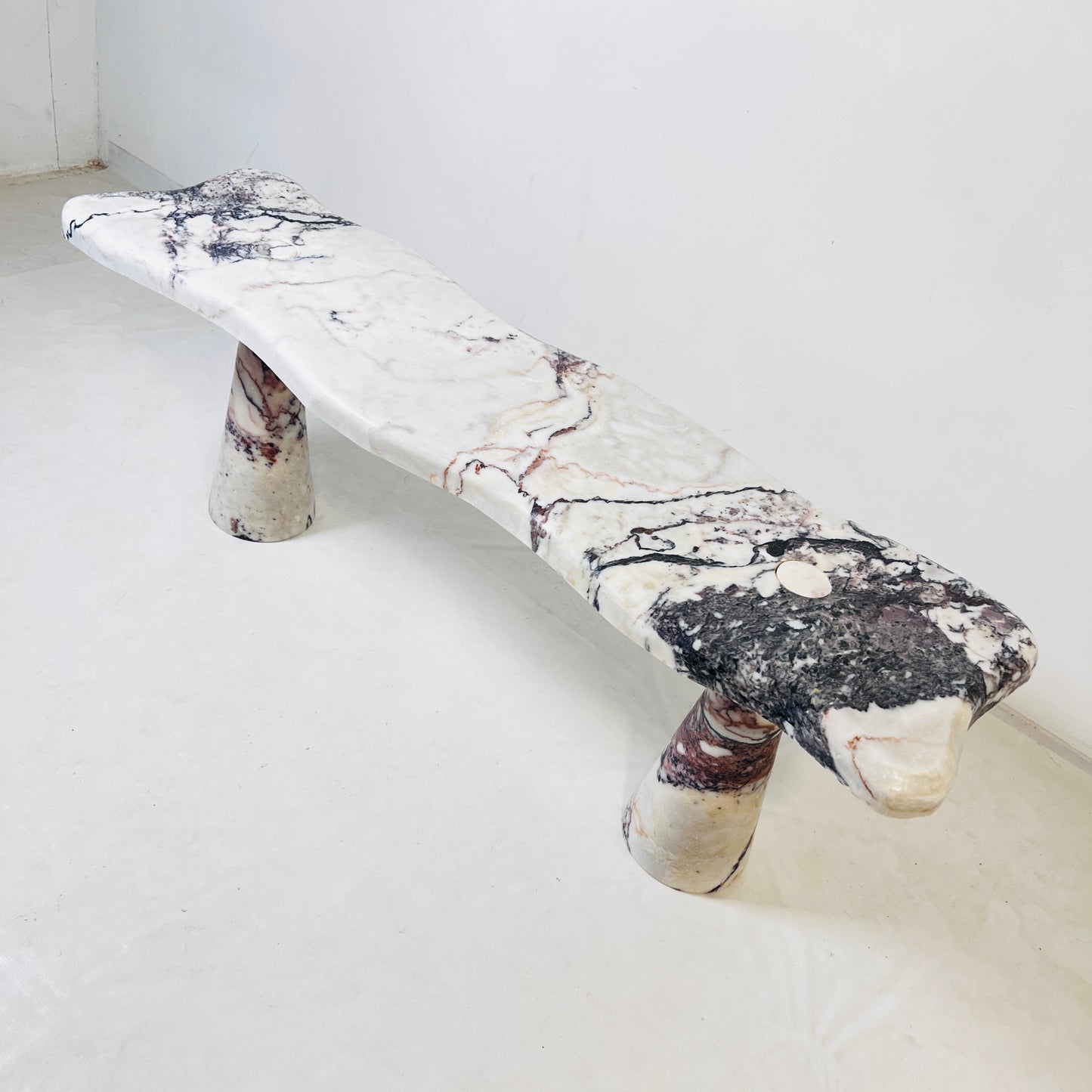Muse Carved Bench - Red & White