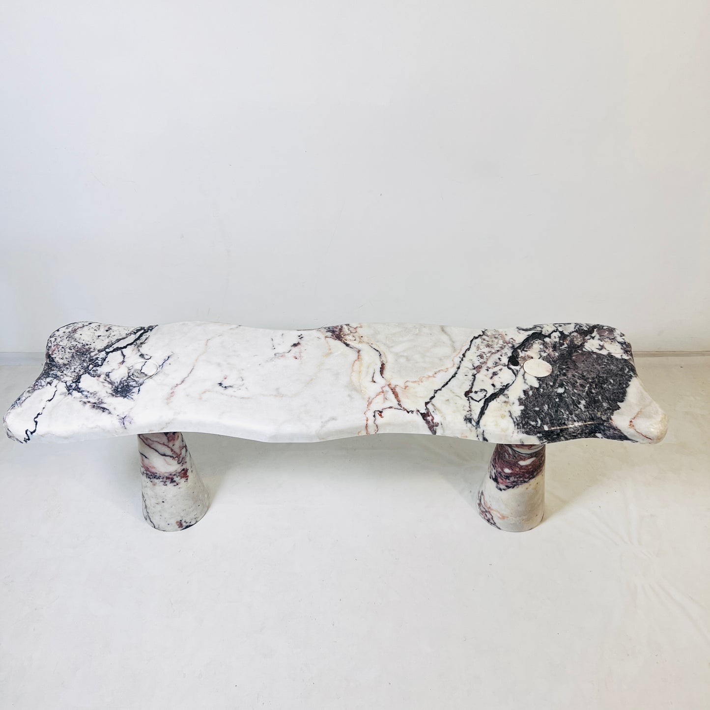 Muse Carved Bench - Red & White