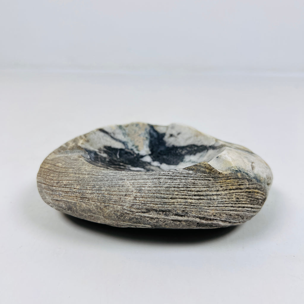 River Stone Tidal Waved Ash Tray