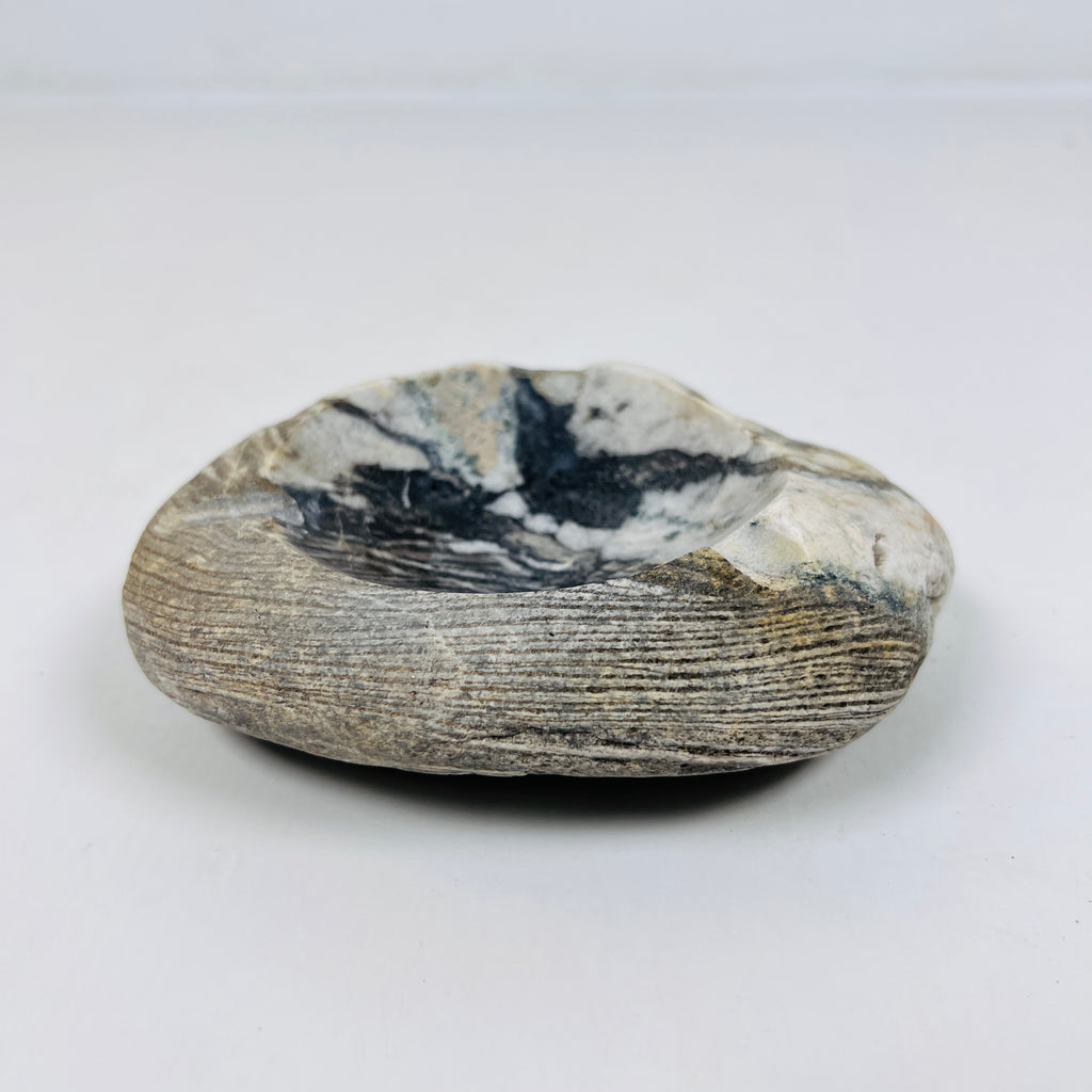 River Stone Tidal Waved Ash Tray