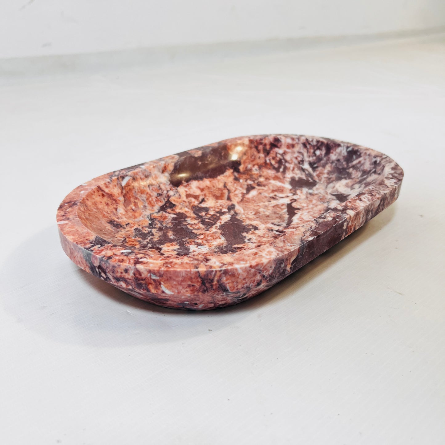 Luna Rosso Tray