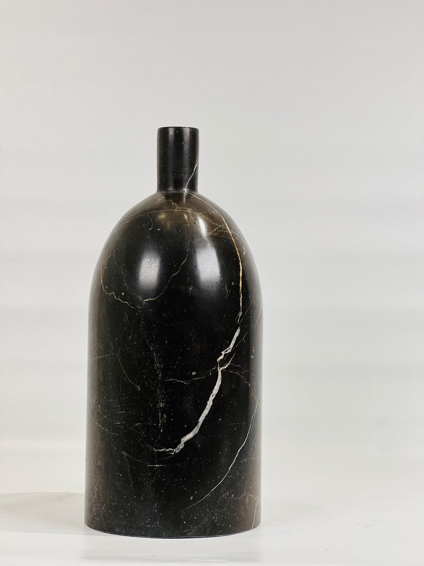 Capsule Ornament Bottle - Black