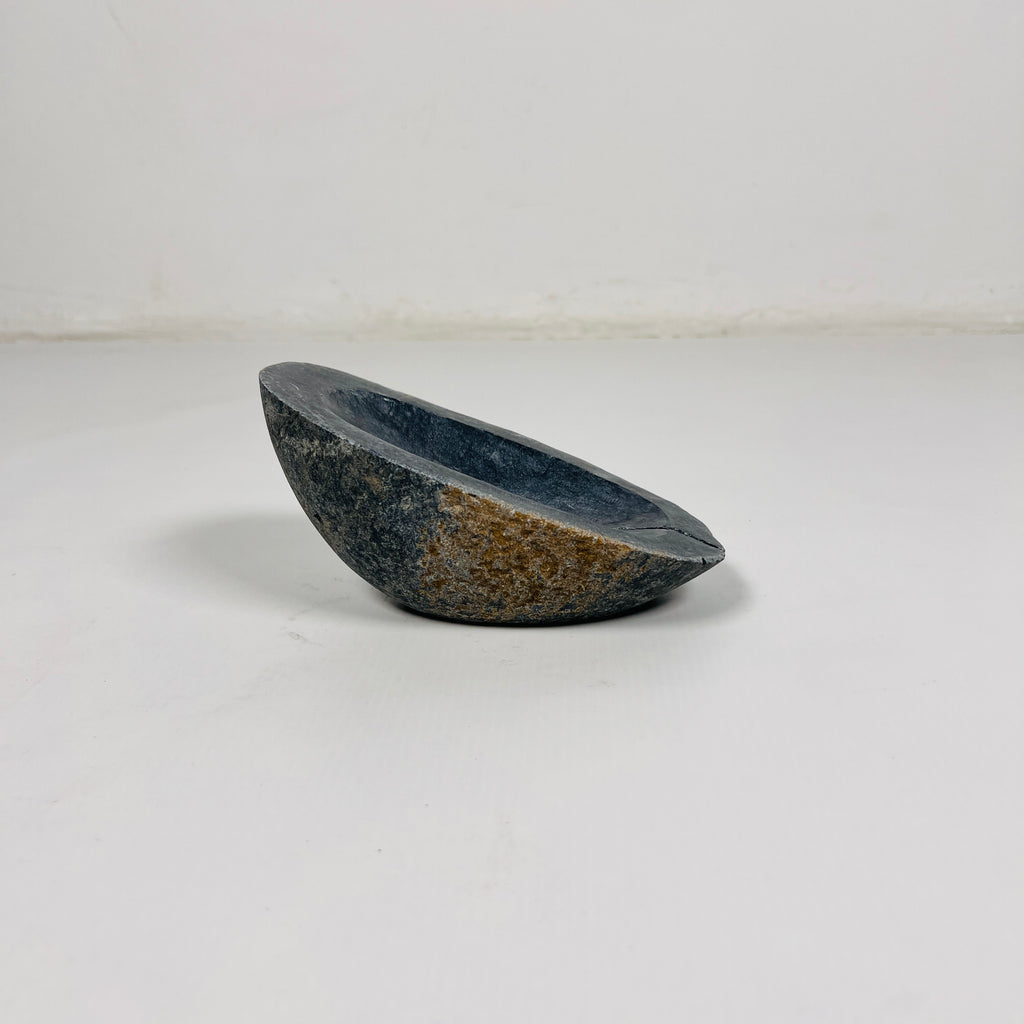 Stream Stone Soap Dish