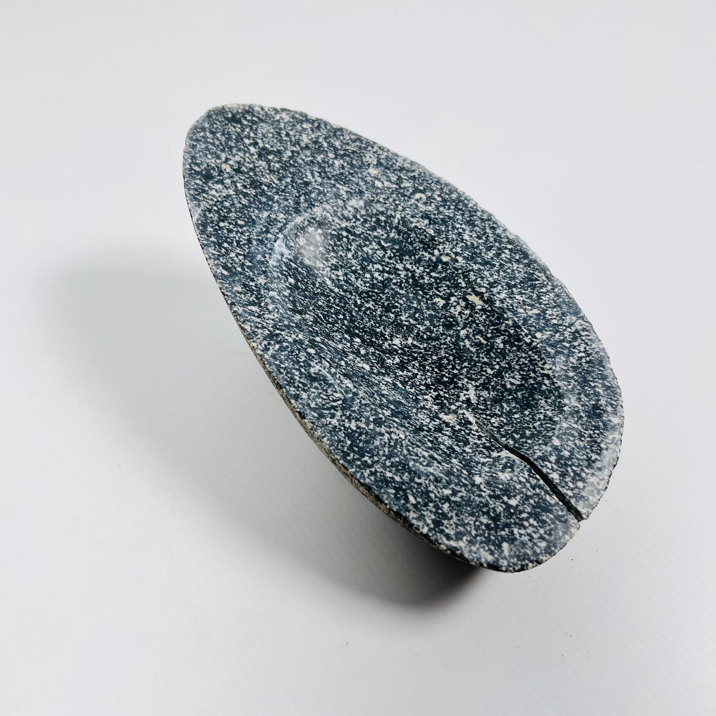 Polished Pebble Soap Dish - Riverstone