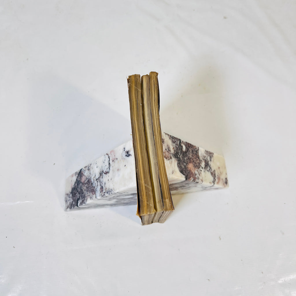 Vein Pyramid Bookend