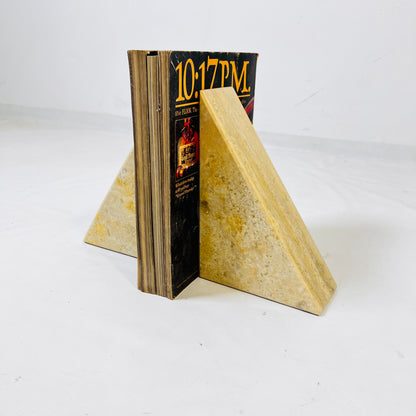Terra Vein Pyramid - Travertine