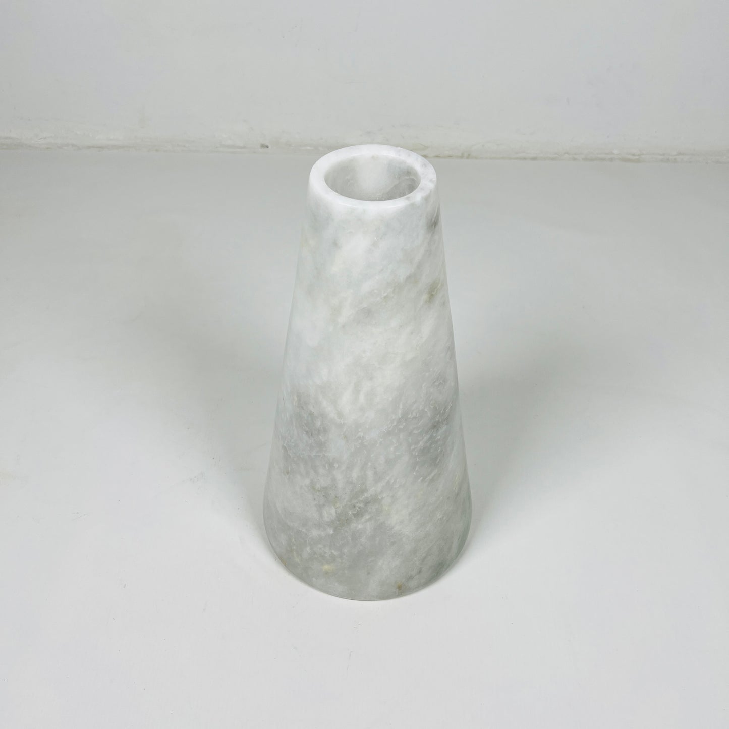 Funnel Vase - Gray